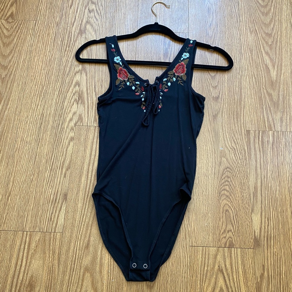 American Eagle Embroidered Tank Top